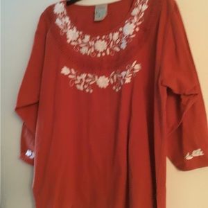 El Interior Hand-Embroidered Blouse. Burnt orange armpit to armpit 24”Sleeve 19”